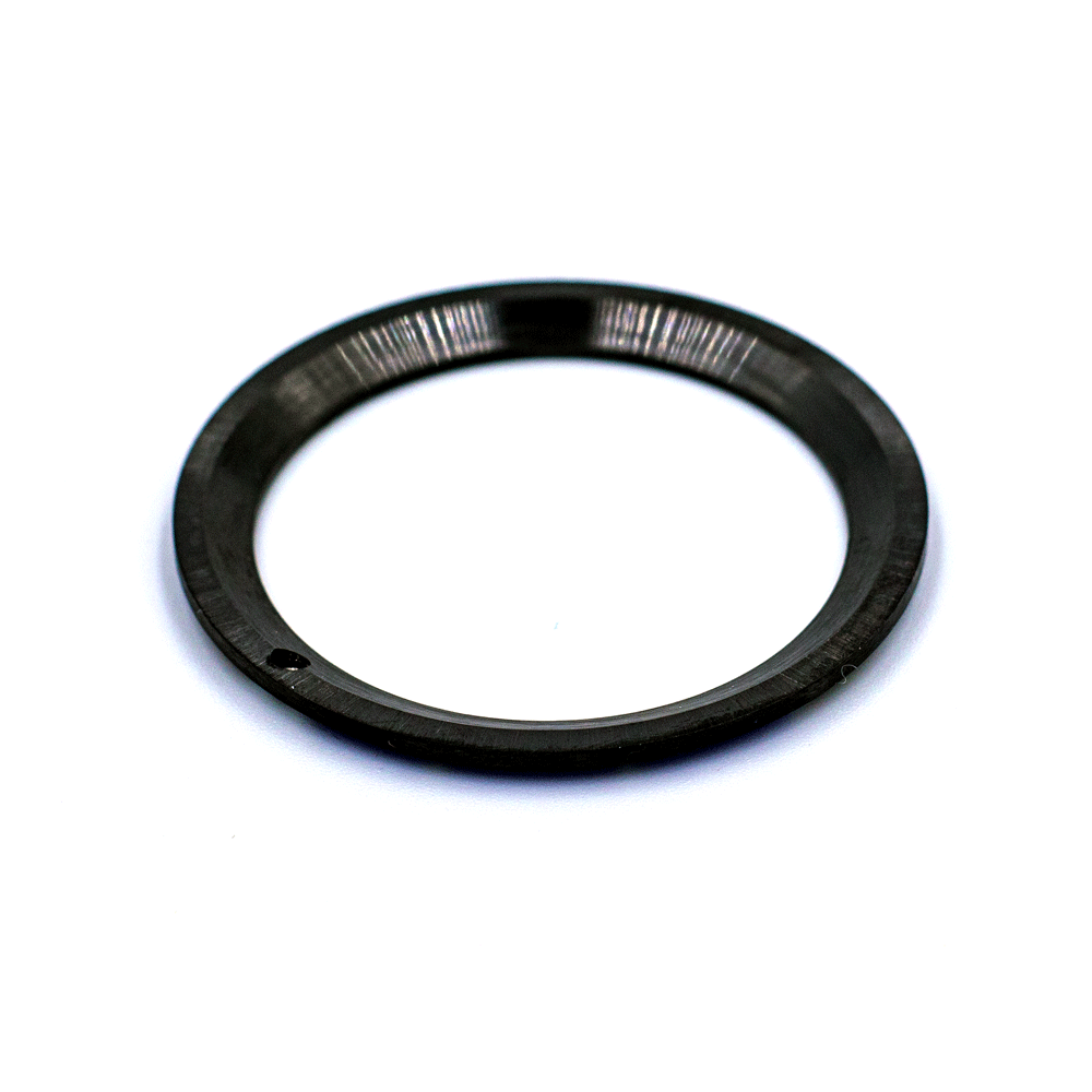 безель Omega